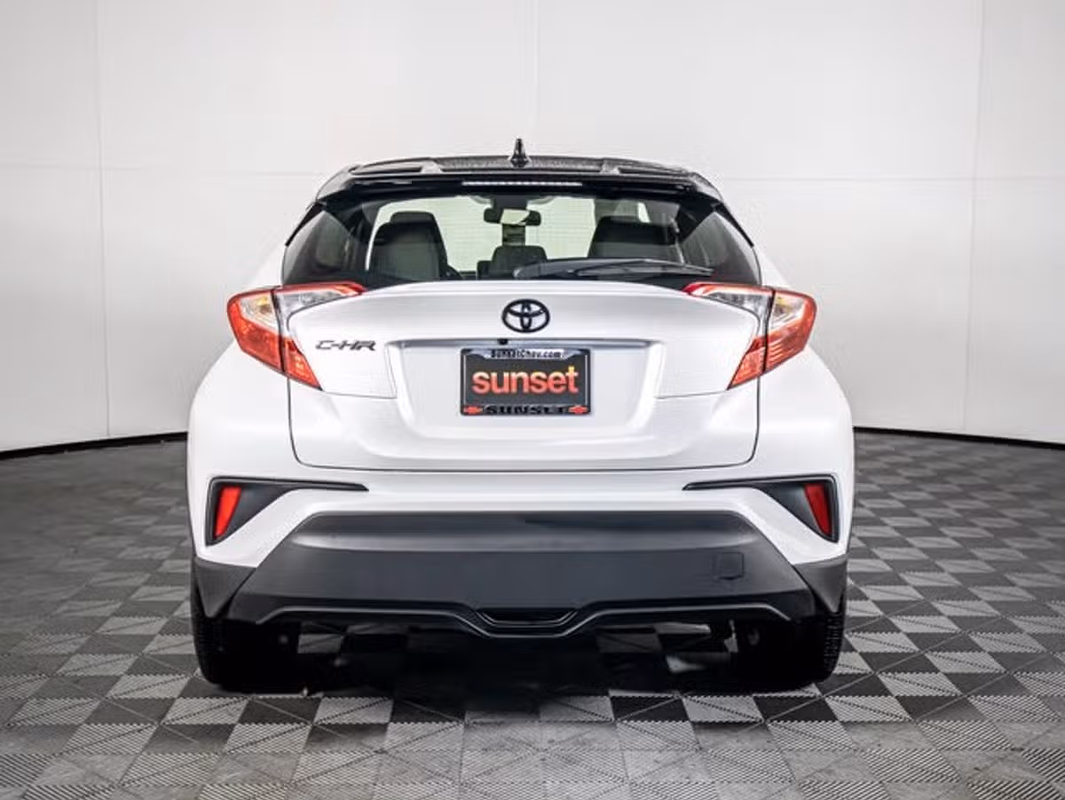 2022 Toyota C-HR Nightshade Crossover Image 7