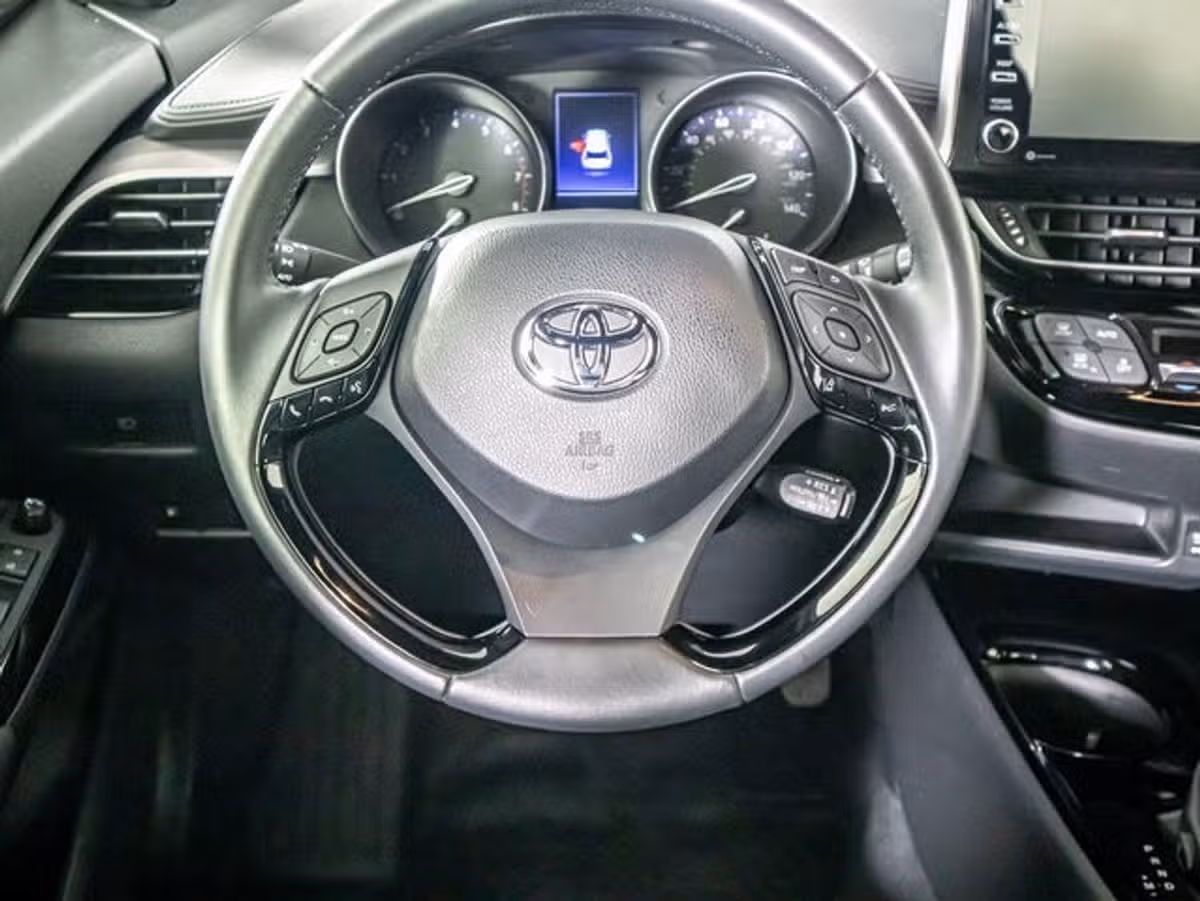 2022 Toyota C-HR Nightshade Crossover Image 18