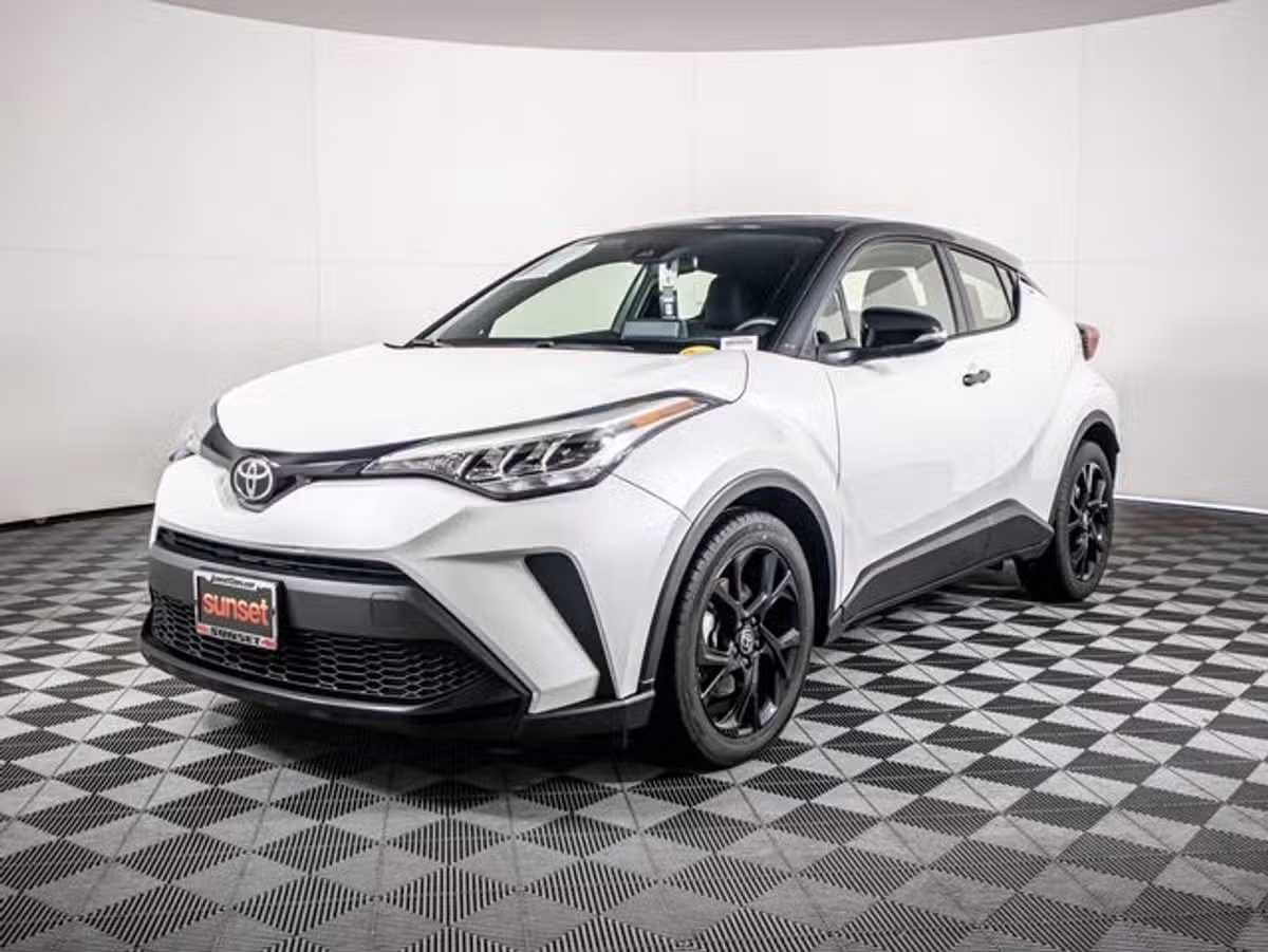 2022 Toyota C-HR Nightshade Crossover Image 9