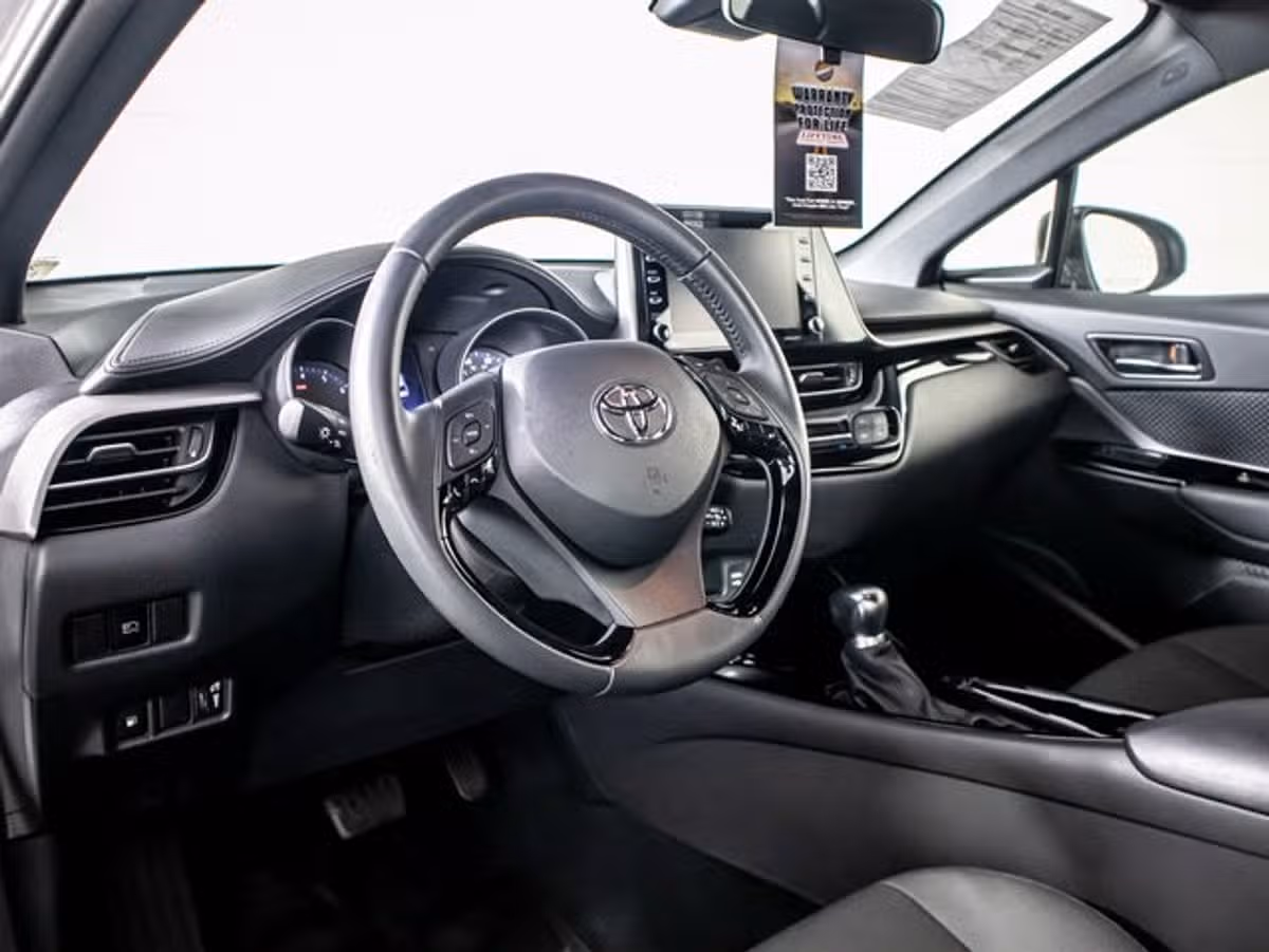 2022 Toyota C-HR Nightshade Crossover Image 15