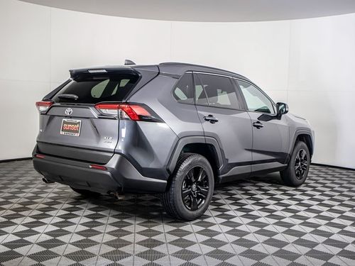 2022 Toyota RAV4 XLE Lower Image 1