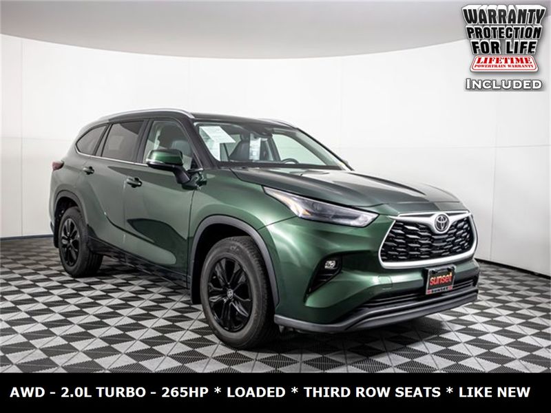 2024 Toyota Highlander XLE Upper Image 1
