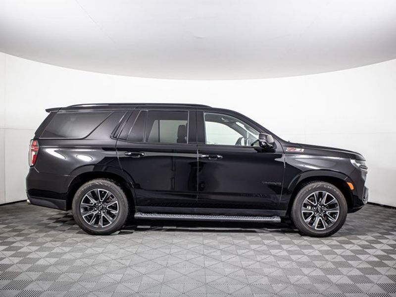 2022 Chevrolet Tahoe Z71 Upper Image 2