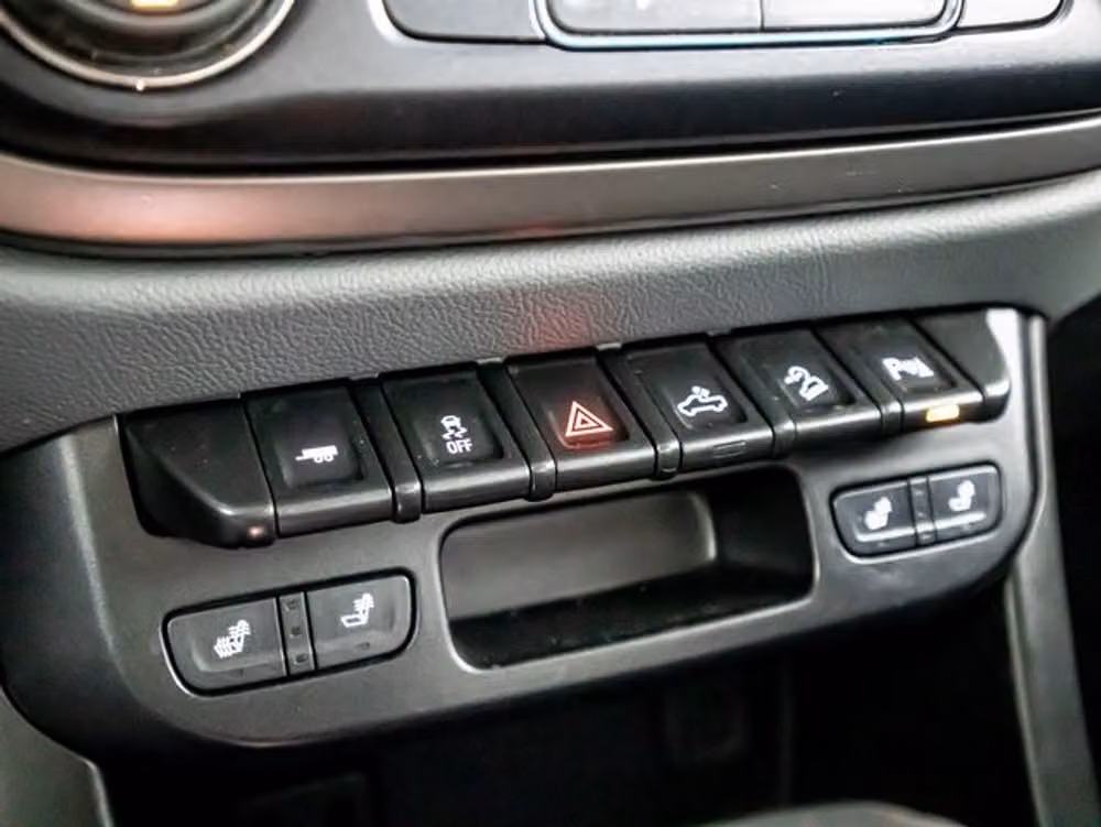 2019 Chevrolet Colorado Z71 Crew Cab Image 16