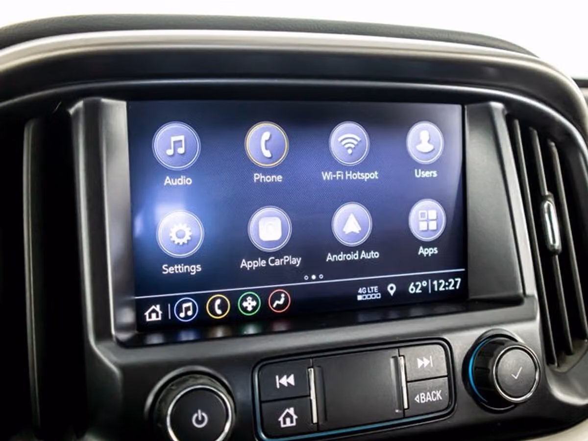 2019 Chevrolet Colorado Z71 Crew Cab Image 18