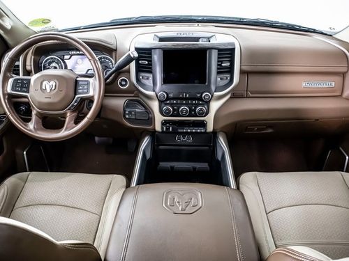 2020 Ram 2500 Laramie Crew Cab Lower Image 3