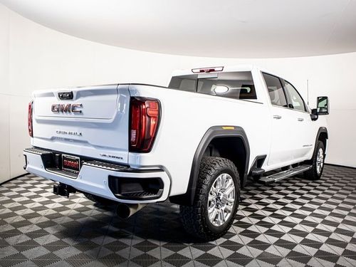 2022 GMC Sierra 3500HD Denali Crew Cab Lower Image 1