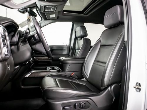 2022 GMC Sierra 3500HD Denali Crew Cab Lower Image 2