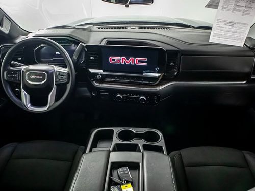 2024 GMC Sierra 1500 Elevation Crew Cab Lower Image 3