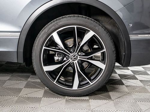 2024 Volkswagen Tiguan SEL R-Line 4Motion Lower Image 1