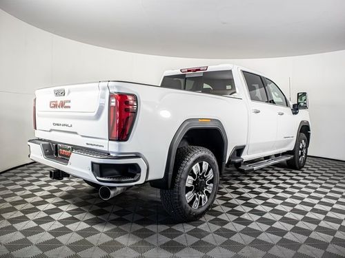 2025 GMC Sierra 3500HD Denali Crew Cab Lower Image 1