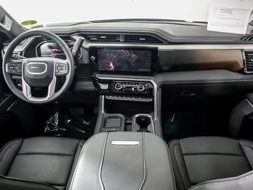 2025 GMC Sierra 3500HD Denali Crew Cab Lower Image 3
