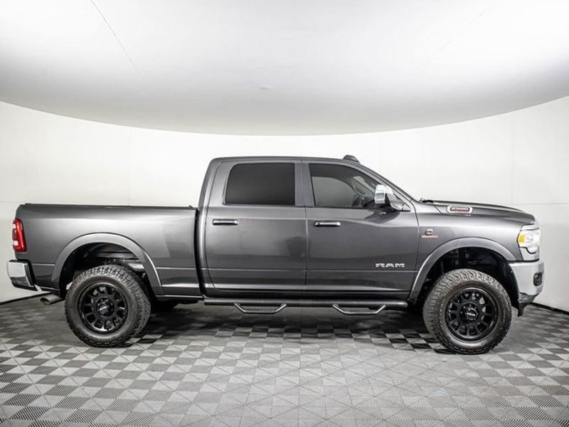 2022 Ram 2500 Laramie Crew Cab Upper Image 2