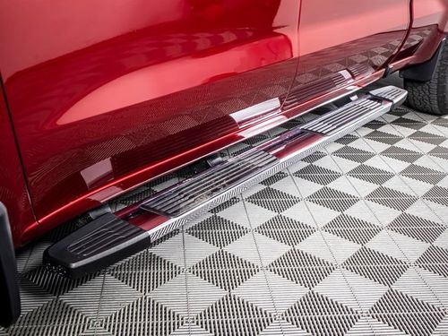 2024 Chevrolet Silverado 1500 LTZ Crew Cab Lower Image 2