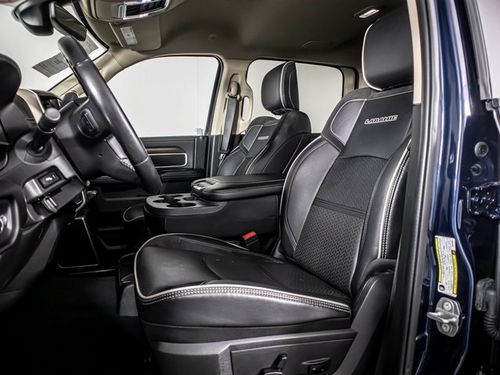 2022 Ram 3500 Laramie Crew Cab Lower Image 2