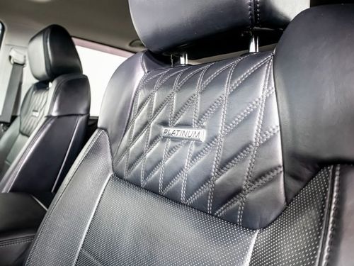 2017 Toyota Tundra Platinum CrewMax Lower Image 2