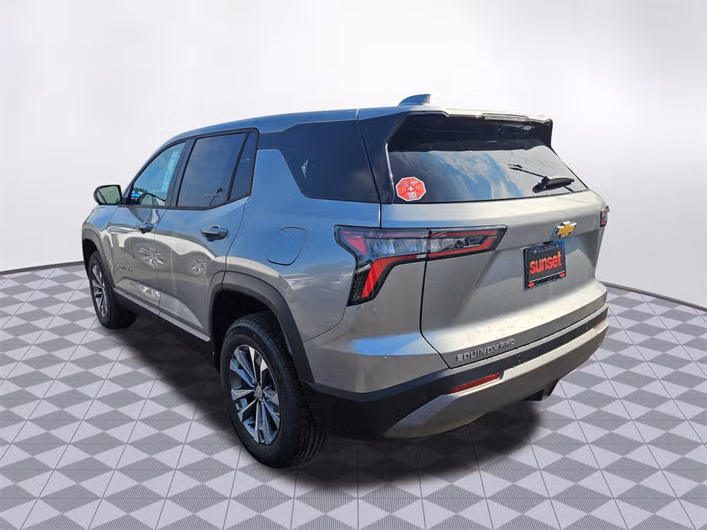 2026 Chevrolet Equinox LT Image 6