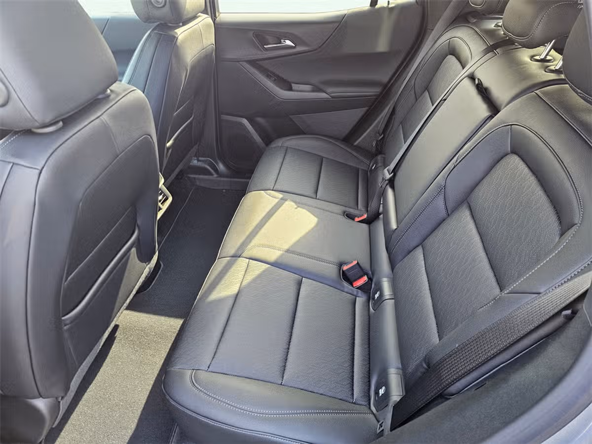 2026 Chevrolet Equinox LT Image 18
