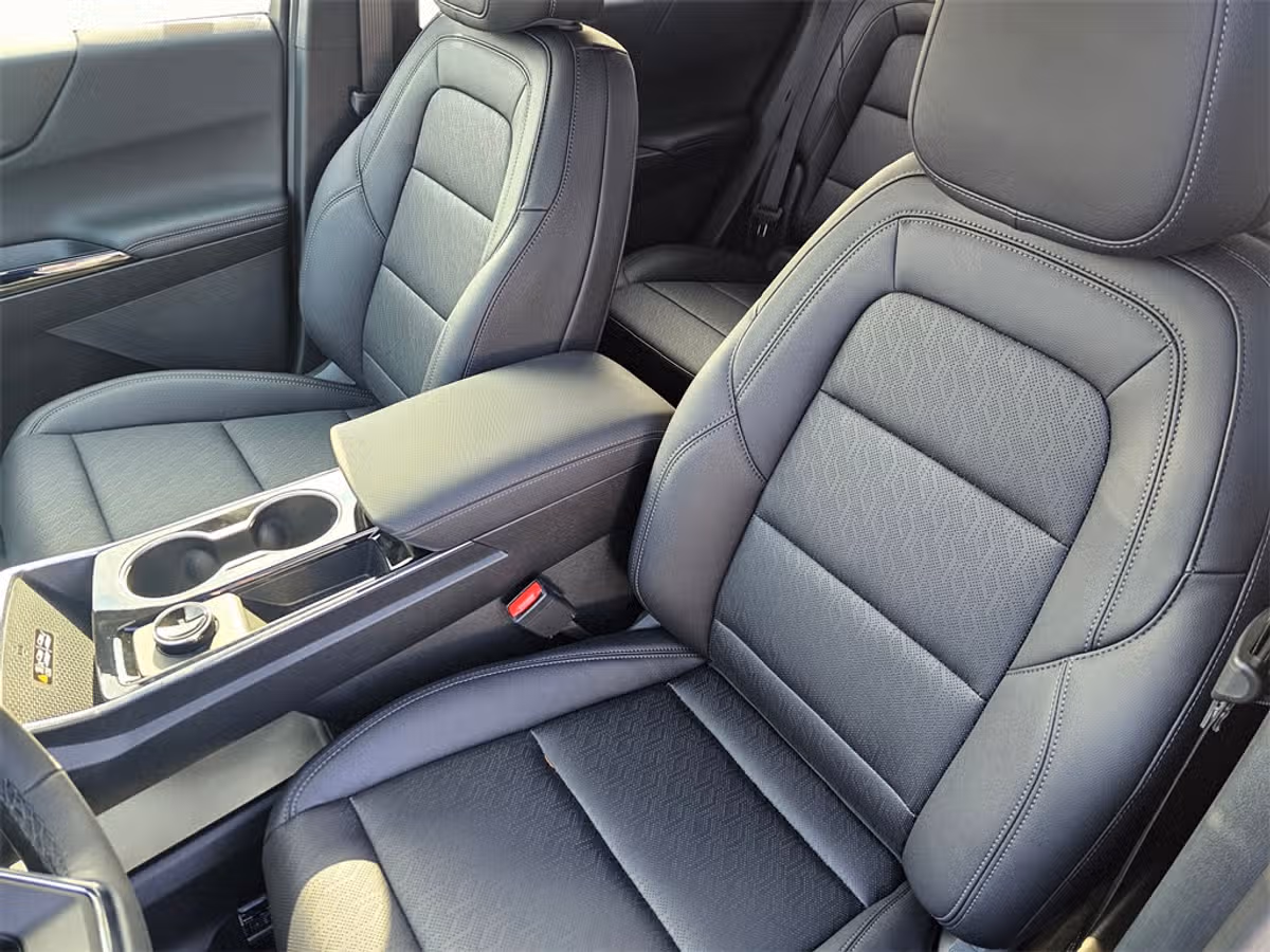 2026 Chevrolet Equinox LT Image 23