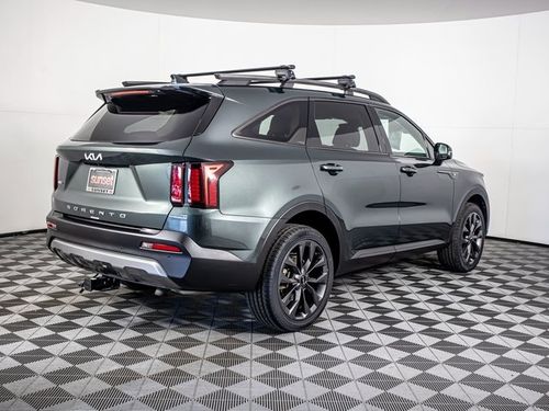 2022 Kia Sorento X-Line EX Lower Image 1