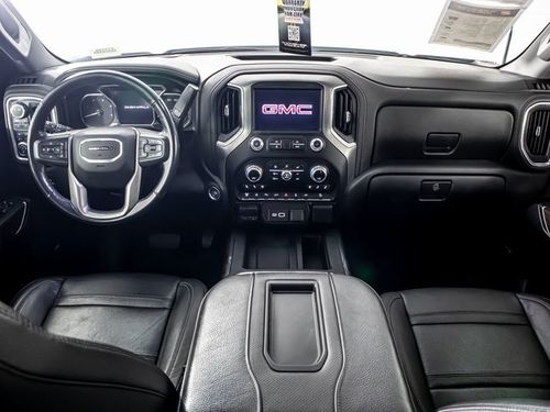 2022 GMC Sierra 3500HD Denali Crew Cab Lower Image 3