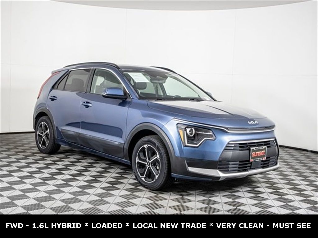 2023 Kia Niro EX's photo