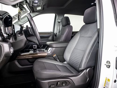 2023 GMC Sierra 1500 Elevation Crew Cab Lower Image 2