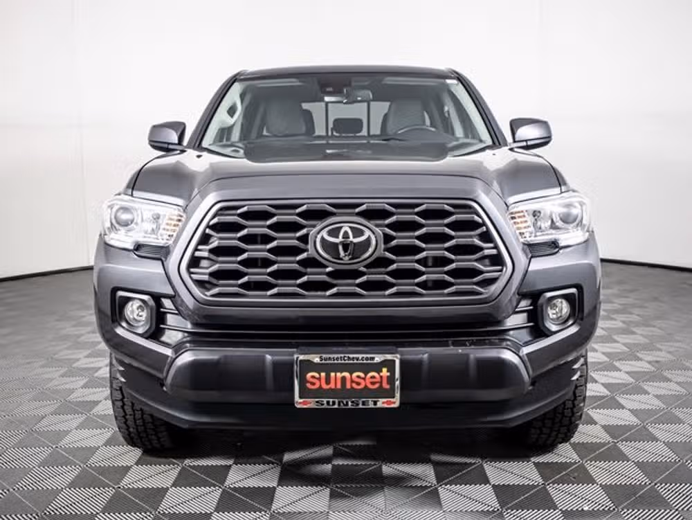 2022 Toyota Tacoma SR5 V6 Double Cab Image 10