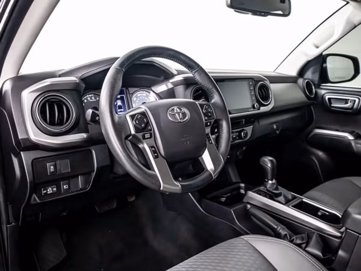 2022 Toyota Tacoma SR5 V6 Double Cab Image 18
