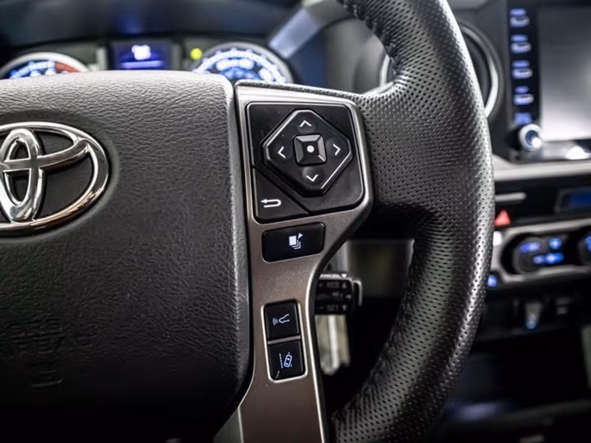 2022 Toyota Tacoma SR5 V6 Double Cab Image 23