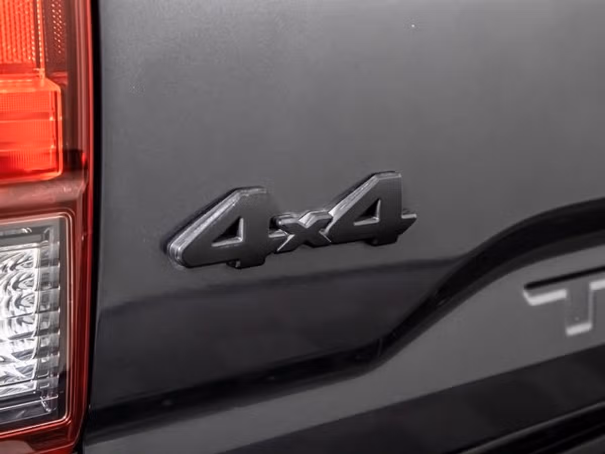 2022 Toyota Tacoma SR5 V6 Double Cab Image 14
