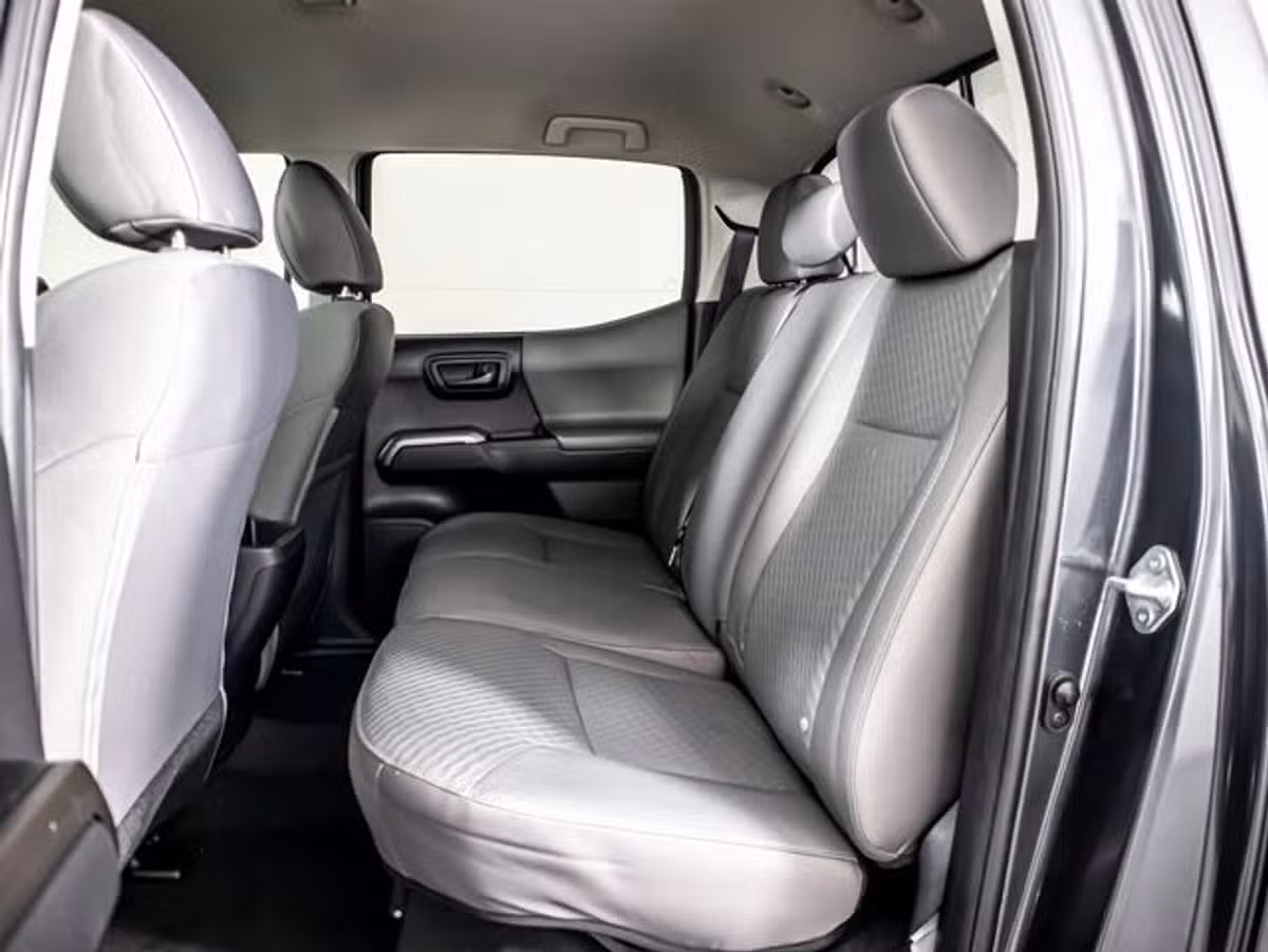 2022 Toyota Tacoma SR5 V6 Double Cab Image 19