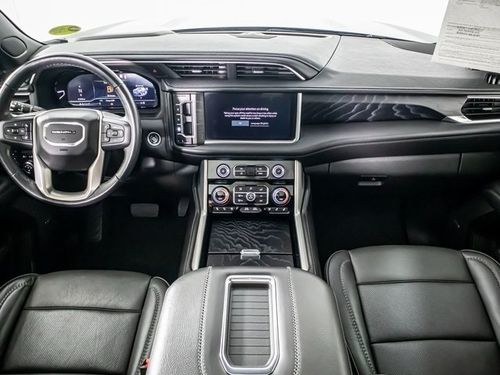 2022 GMC Yukon Denali Lower Image 3