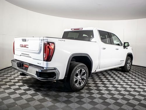 2025 GMC Sierra 1500 SLT Crew Cab Lower Image 1