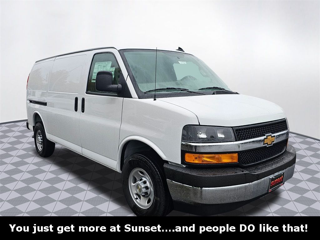 2025 Chevrolet Express Cargo Work Van's photo