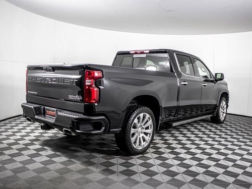2022 Chevrolet Silverado 1500 Limited High Country Crew Cab Lower Image 1