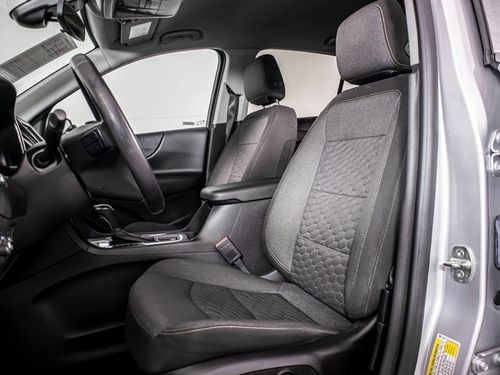 2021 Chevrolet Equinox LT Lower Image 2