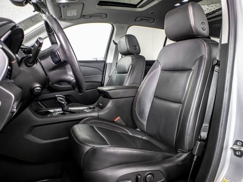 2021 Chevrolet Traverse Premier Lower Image 2