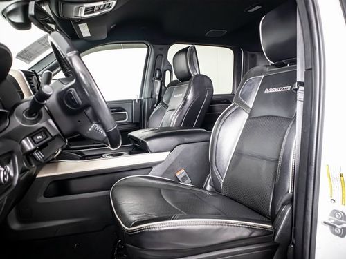 2019 Ram 2500 Laramie Mega Cab Lower Image 2
