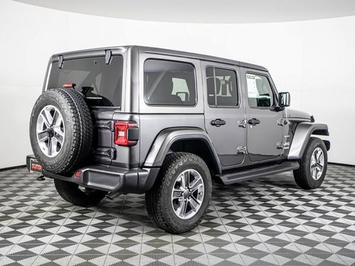 2021 Jeep Wrangler Unlimited Sahara Lower Image 1