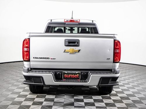 2019 Chevrolet Colorado LT Crew Cab Lower Image 2