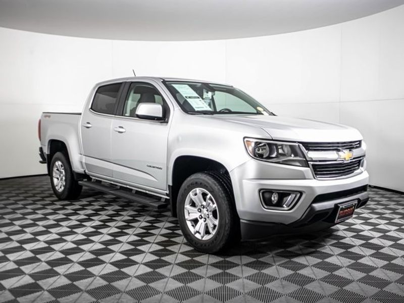 2019 Chevrolet Colorado LT Crew Cab Upper Image 1