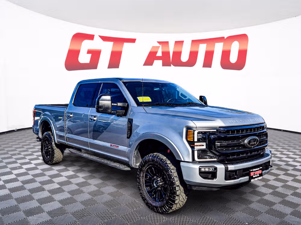 2020 Ford F-250 Lariat 4x4 Crew Cab 6-3/4' Box's photo