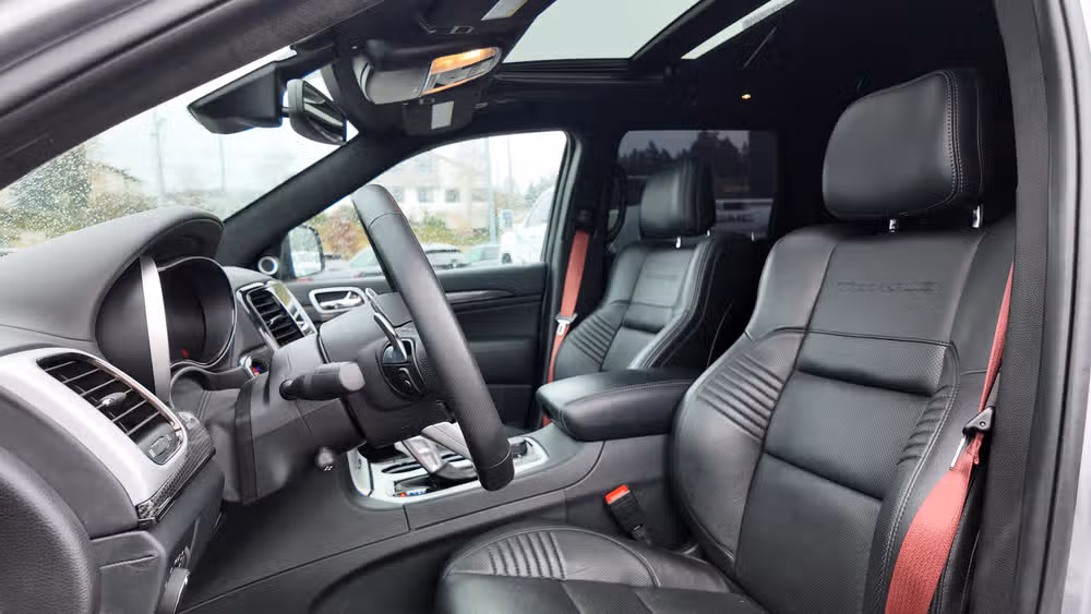 2021 Jeep Grand Cherokee Trackhawk Image 14