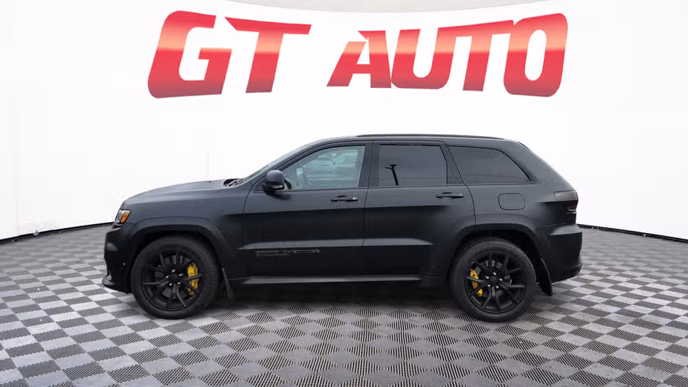 2021 Jeep Grand Cherokee Trackhawk Image 4