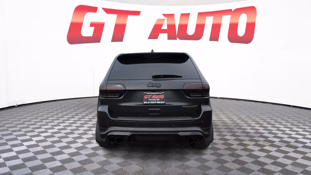 2021 Jeep Grand Cherokee Trackhawk Image 6
