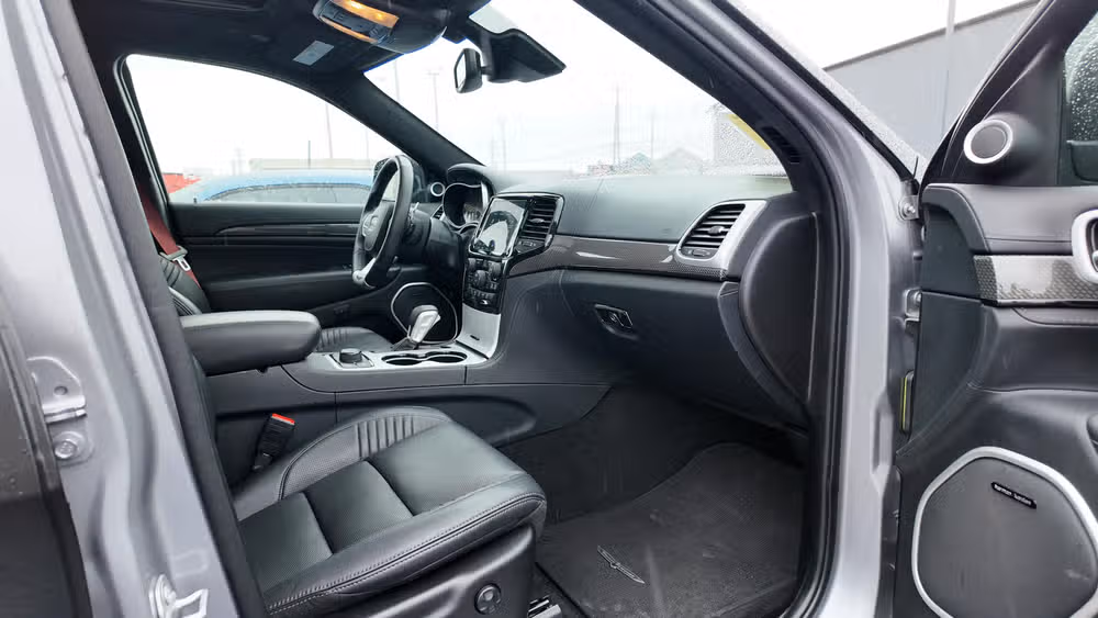 2021 Jeep Grand Cherokee Trackhawk Image 21