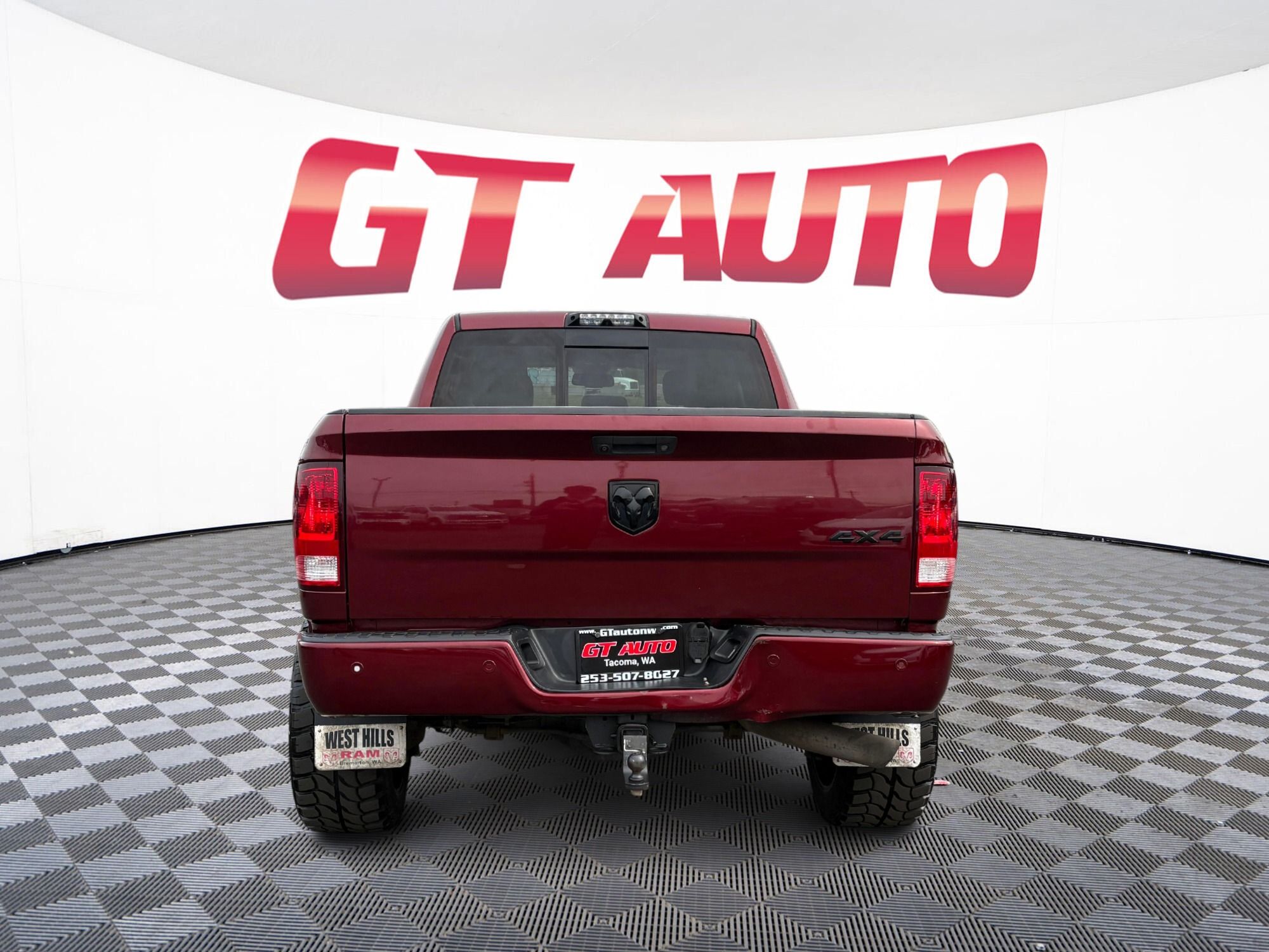 View vehicle photo 5