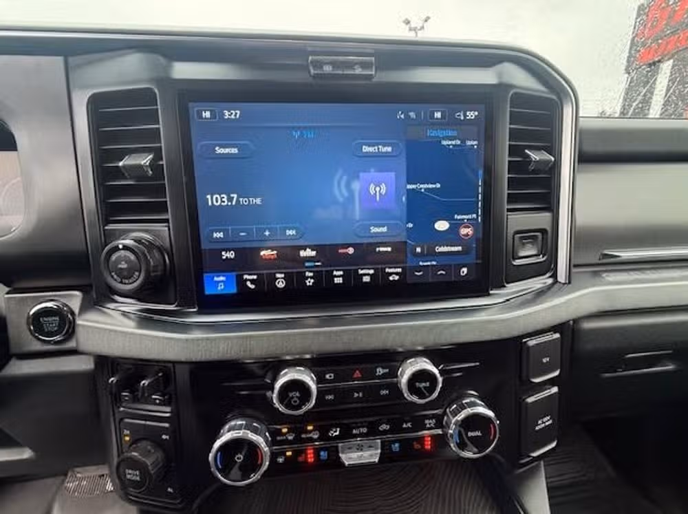 2025 Ford F-450 Super Duty Platinum Image 14