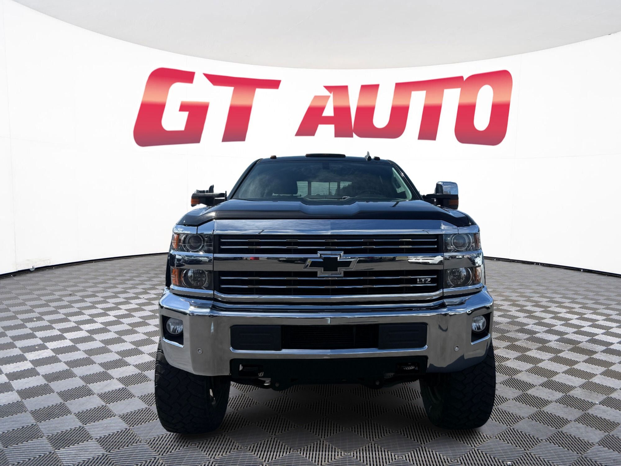 View vehicle photo 2